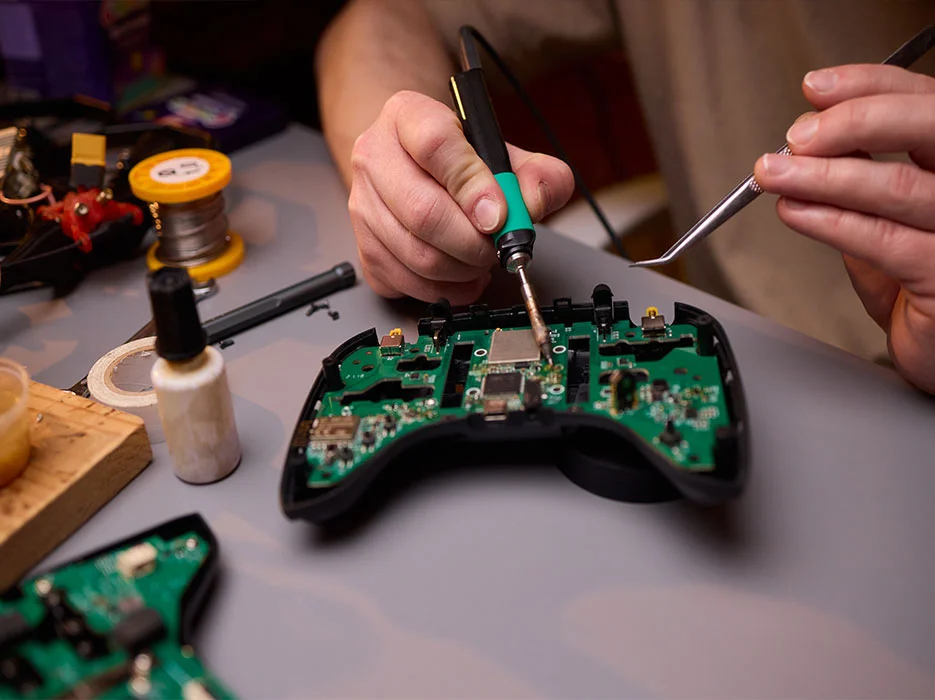Gaming console repair at CellularPort Hammerly