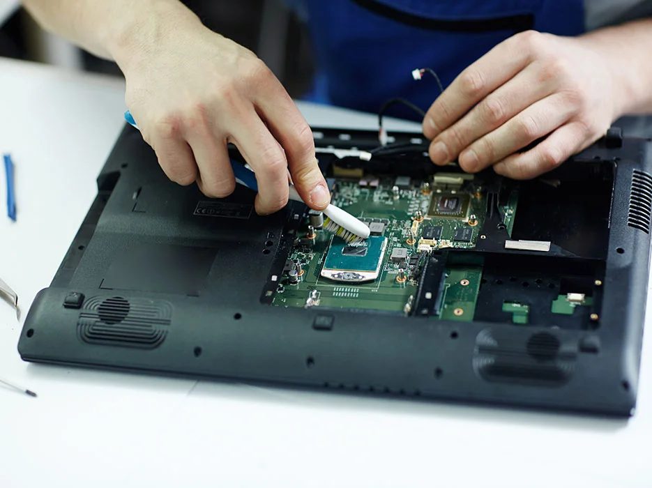 Laptop and tablet repair at CellularPort Hammerly